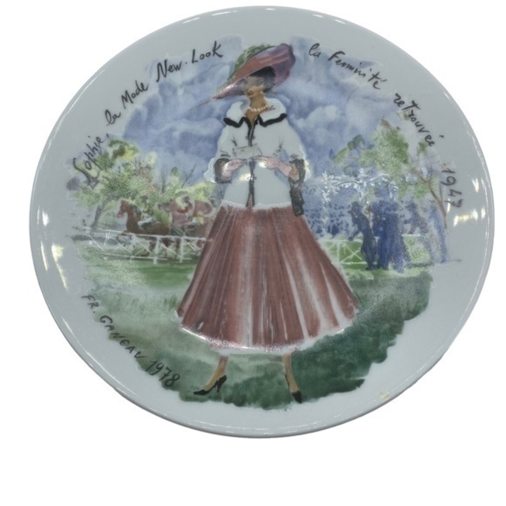 Vintage Limoges Sophia La Mode New Look 1967 Plate
